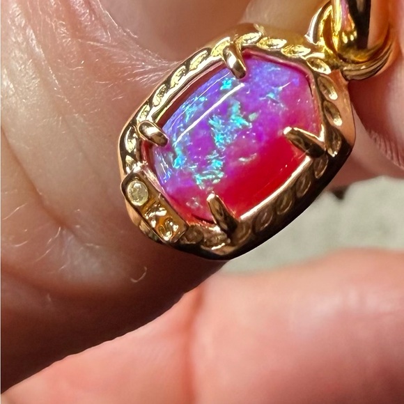 Elegant Gold and Pink Opal Earrings - Picture 5 of 5